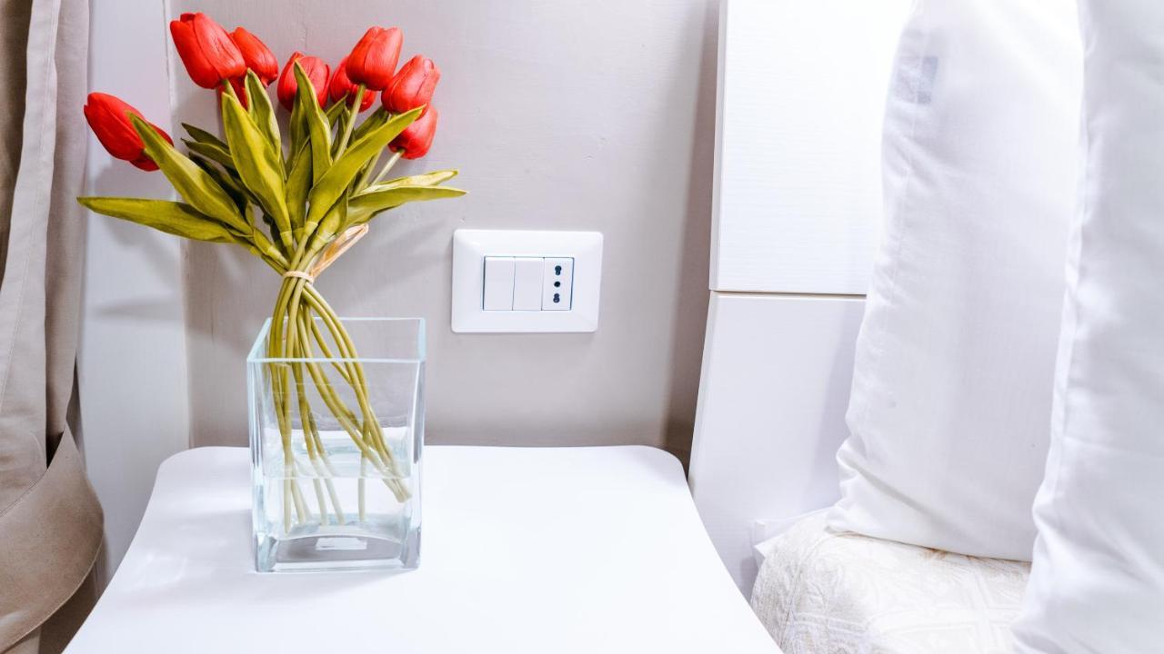 Reginella Duomo Apartment Neapol Zewnętrze zdjęcie